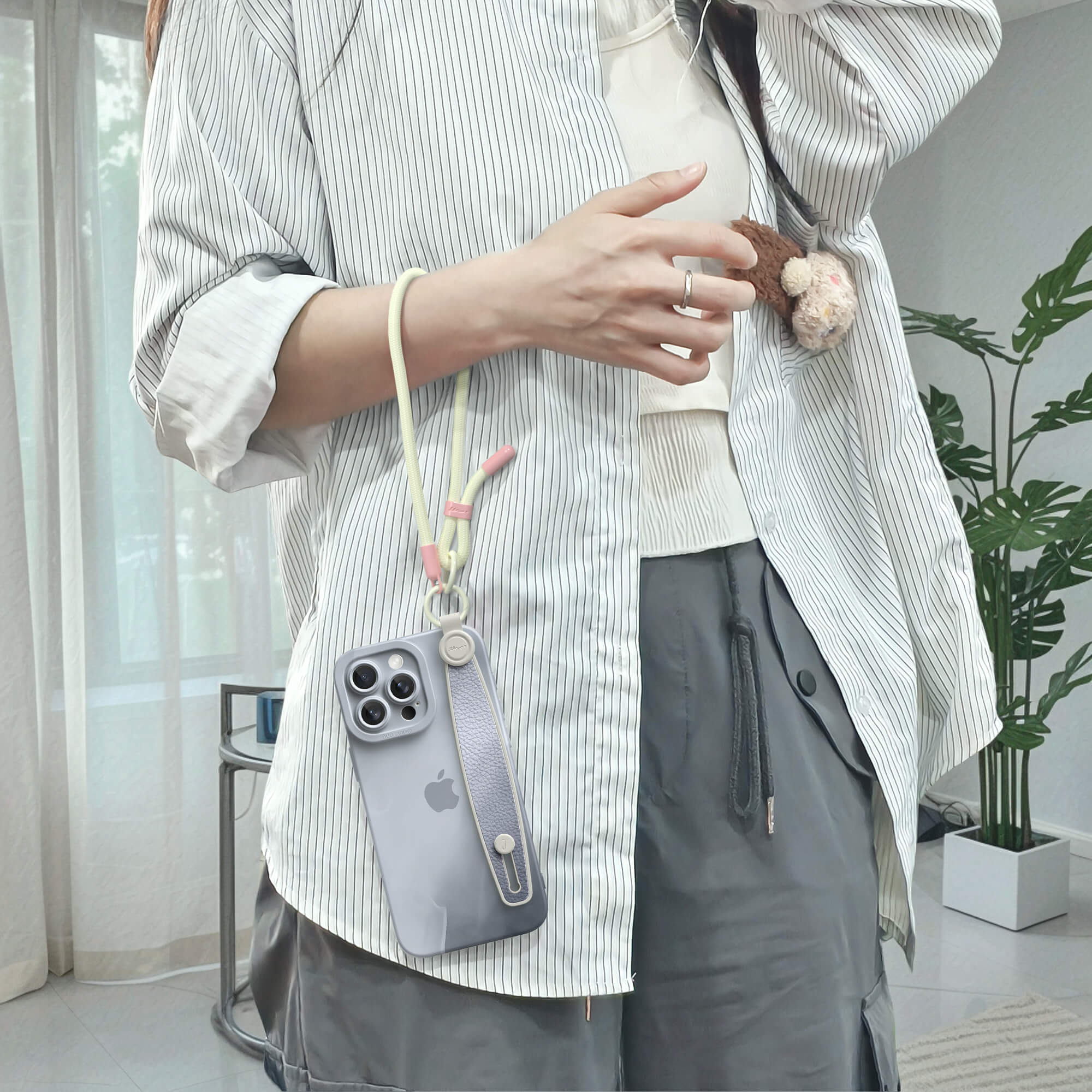 Gray Smoke | iPhone Series Multifunctional Wristband Case
