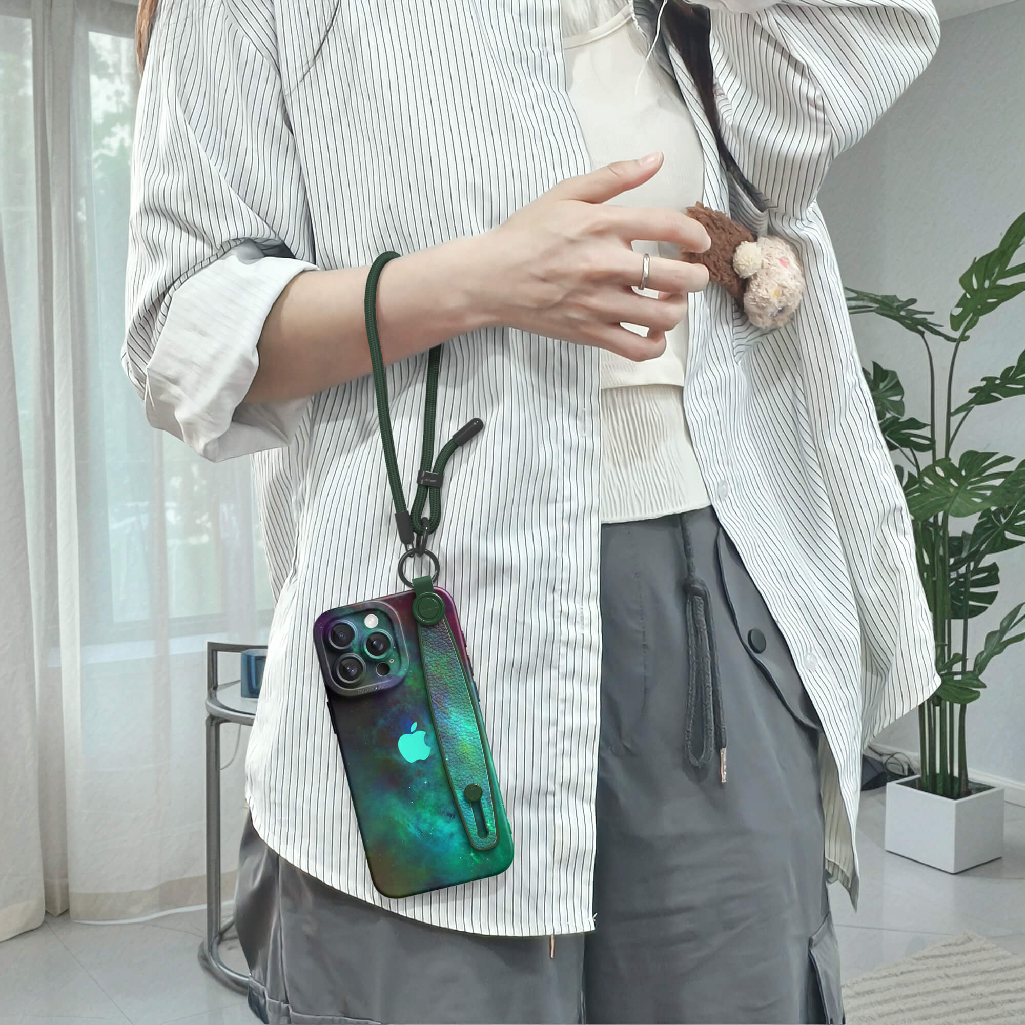 Green Pluto Nebula | iPhone Series Multifunctional Wristband Case