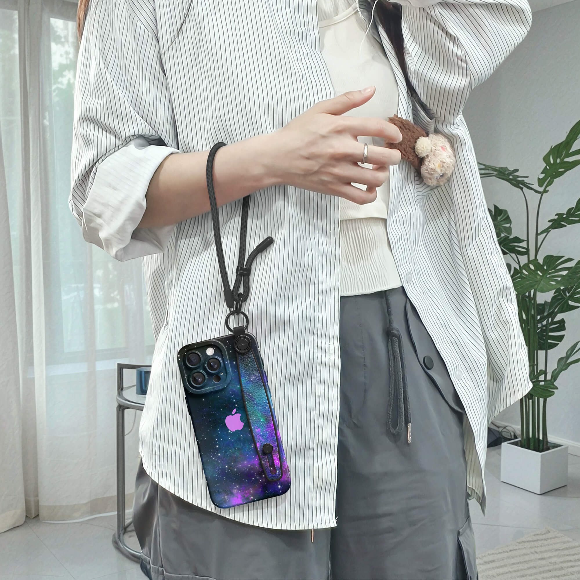 Ghost Eye | iPhone Series Multifunctional Wristband Case