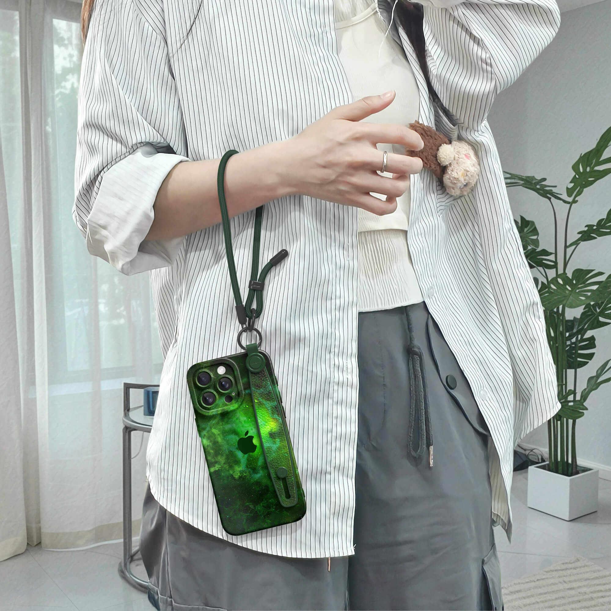 Green Ghost Luo | iPhone Series Multifunctional Wristband Case